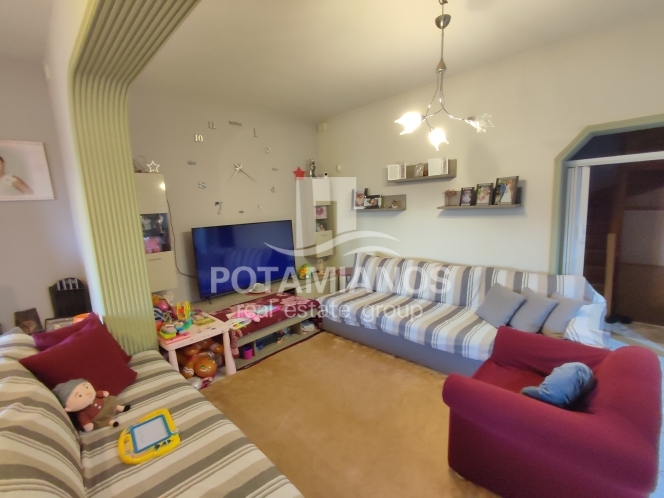 property-img